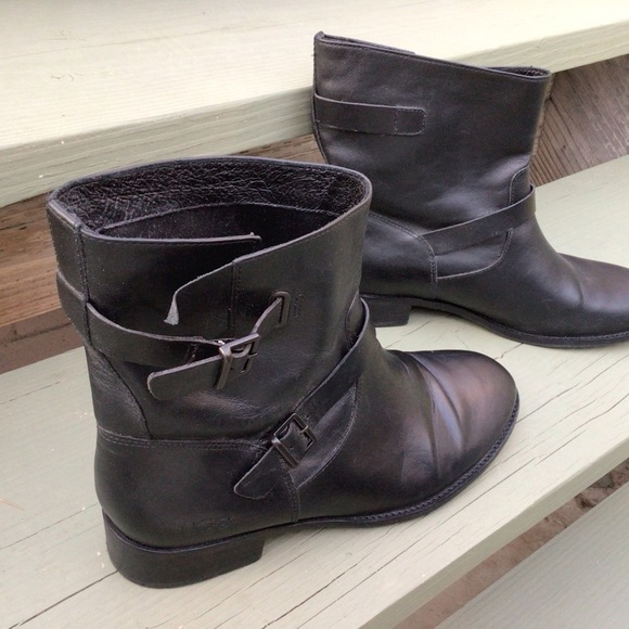 UGG Fletcher Black Leather Water-resistant Ankle Booties Boots Size 12 Womens main image 4